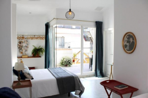 Home Francos 22., Seville